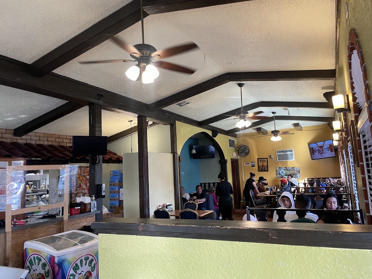 Estacion Mexico Bar & Grill